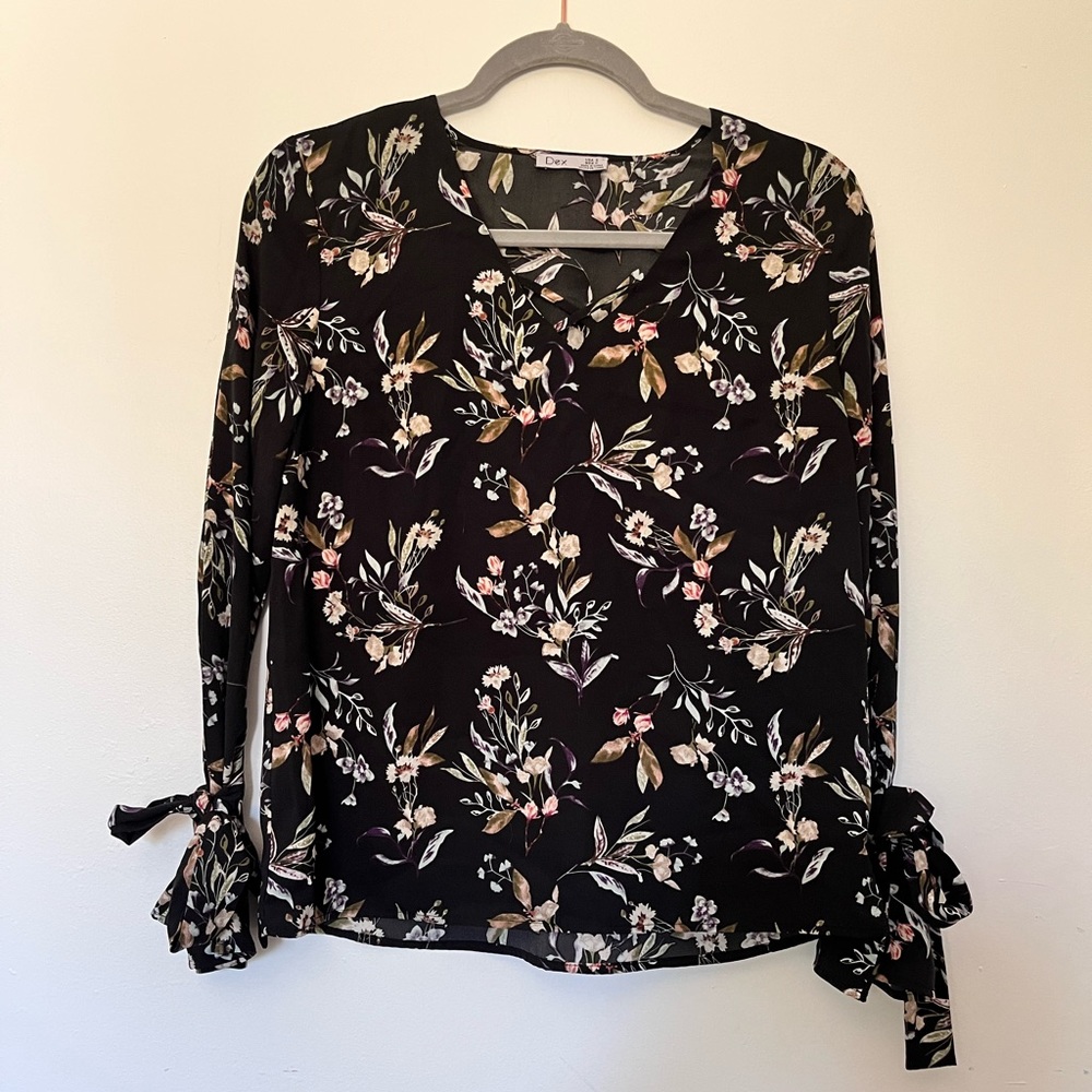 Dex floral tie sleeve blouse